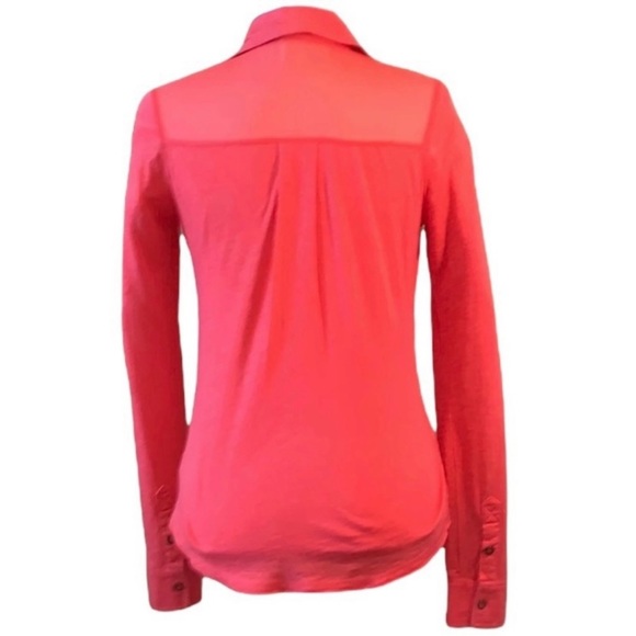 Aeropostale Dark Pink Button Down Blouse Size Medium - Picture 4 of 5